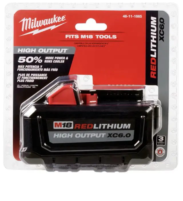 Milwaukee battery in Power Tools in Markham / York Region - Image 6
