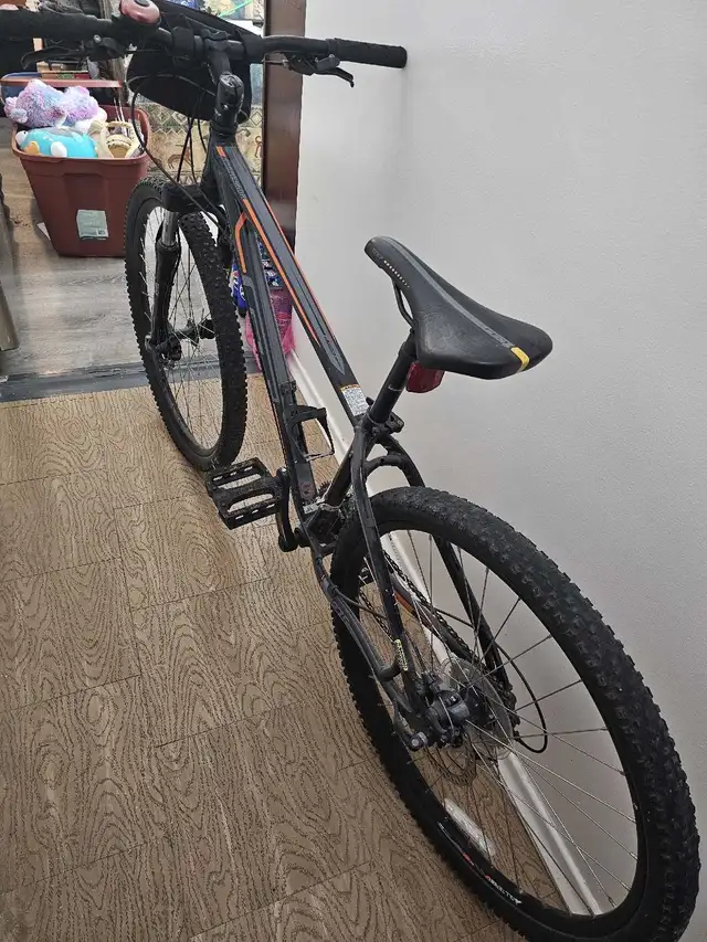 GT Aggressor Mountain Bike in Mountain in Kitchener / Waterloo - Image 5