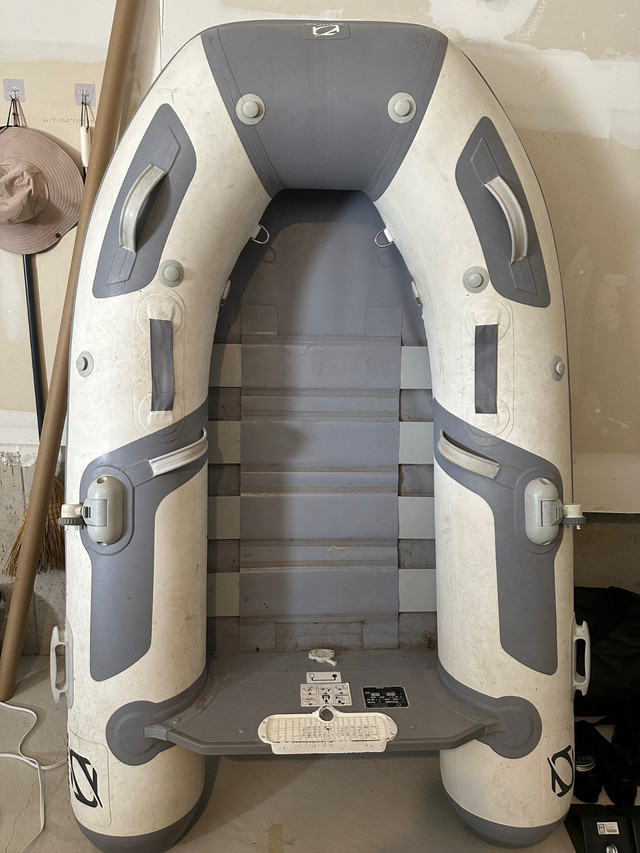 Inflatable Boat & Outboard Motor for sale (Zodiac & Suzuki) in Powerboats & Motorboats in Markham / York Region - Image 3