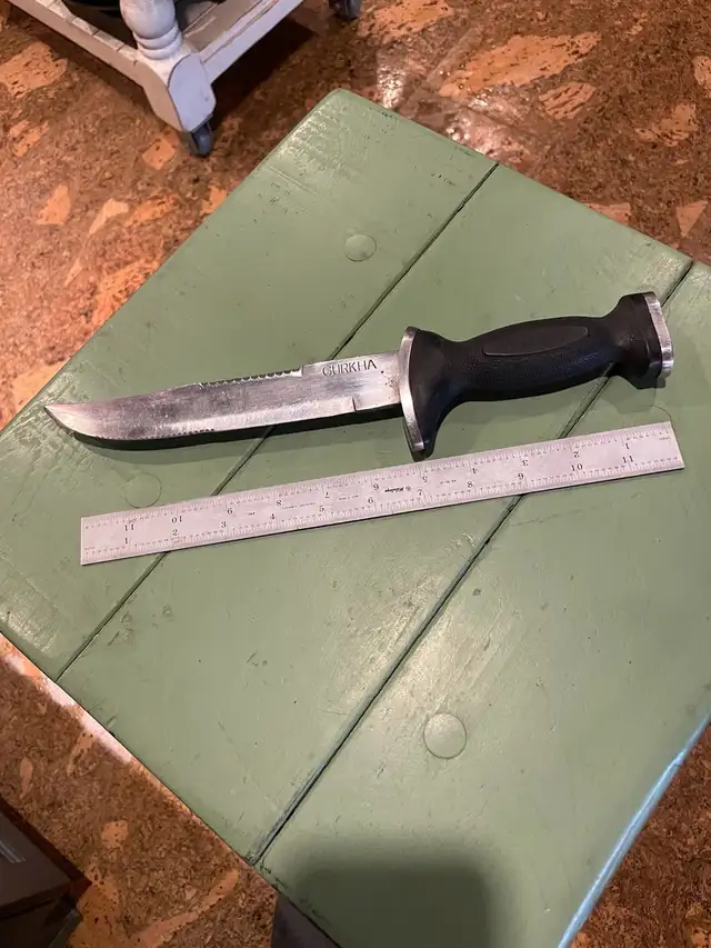 Gurkha sunfish knife in Fishing, Camping & Outdoors in Owen Sound - Image 2