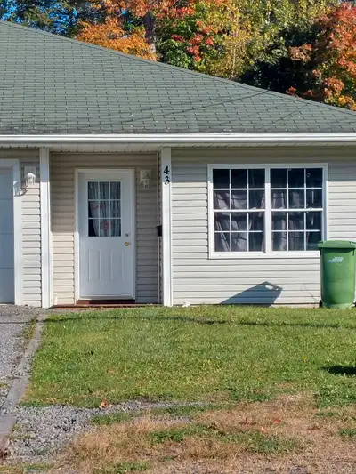 Duplex To Rent ( August 15)