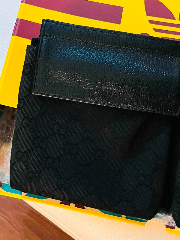 Gucci original black monogram black crossbody bag Gucci belt bag in Women's - Bags & Wallets in Edmonton - Image 3