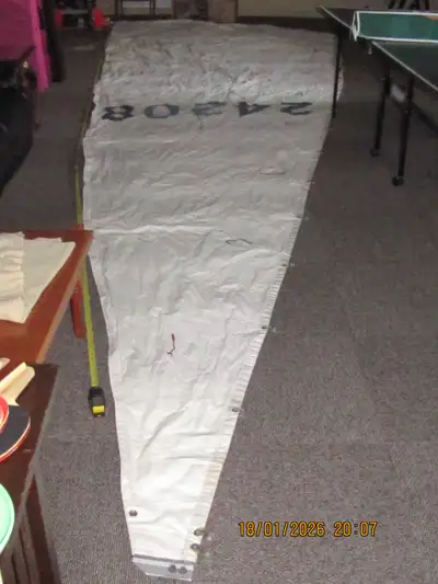 Sailboat main sail. Sail bag is Factory HOOD so assuming its a Hood sail. White Dacron construction....