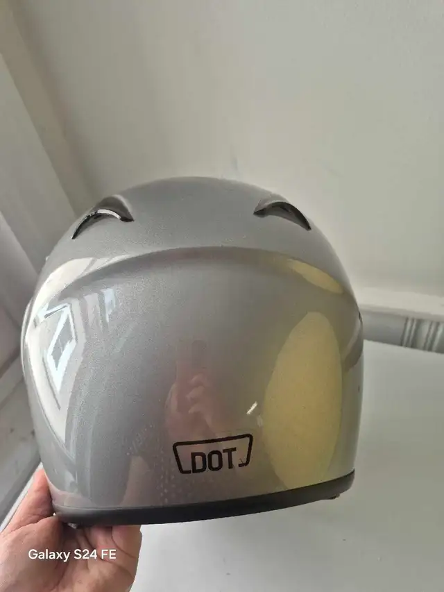 HJC Helmet in Motorcycle Parts & Accessories in Hamilton - Image 6