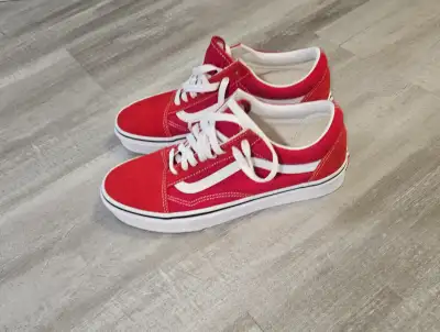 Vans Old Skool Sneakers 8.5, View more