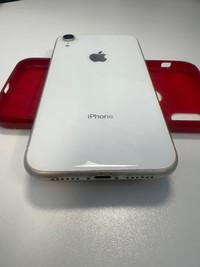 iPhone XR 64gb white pristine condition