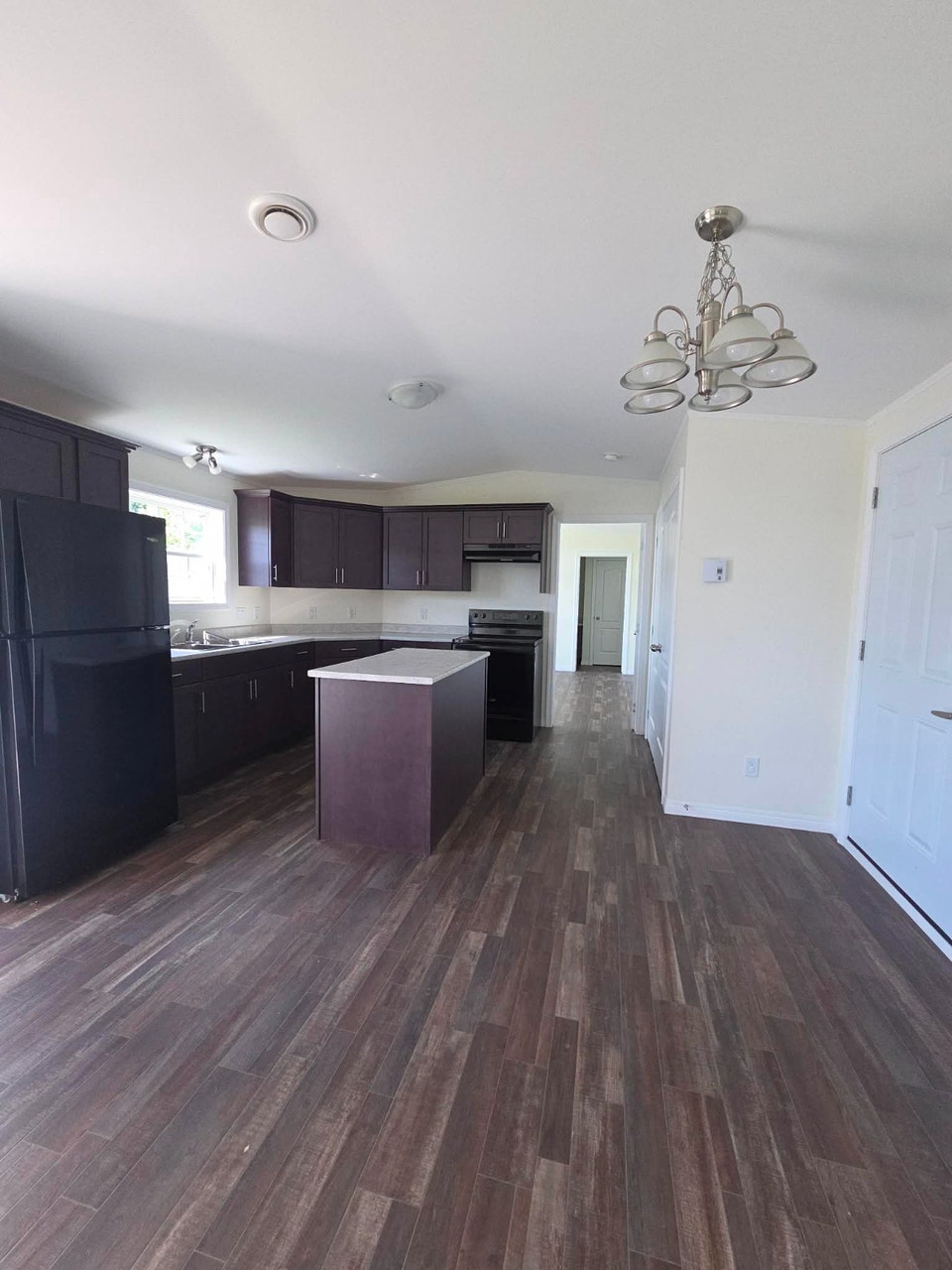 Spacious 3 Bd, 2 bath Mini Home 3