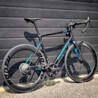 Montu Osiris endurance carbon road bike (size large frame)
