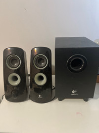 Logitech speakers ( Execellent BASS)