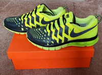 New Size 13 Men's Nike Fingertrap Max training shoes