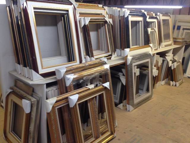 Big liquidation sale of frames of all sizes Cadres Majestic dans Décoration intérieure et accessoires  à Ville de Montréal - Image 3