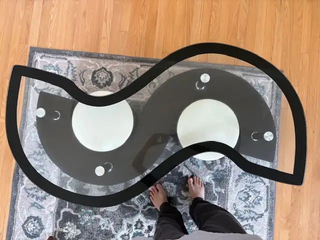 Coffee table S-Table in Coffee Tables in Hamilton - Image 2