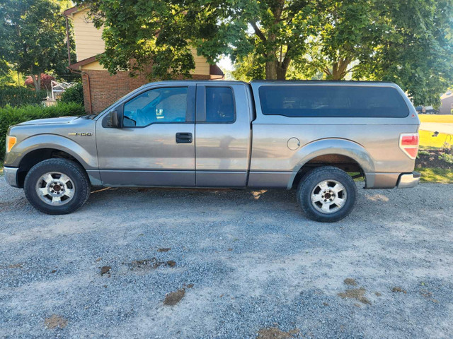 Ford F-150 SuperCap 2x4 in Cars & Trucks in Oakville / Halton Region - Image 4