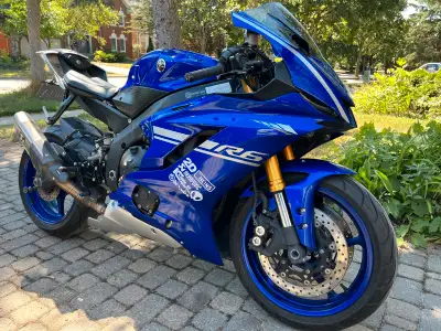 2017 Yamaha R6, good in condition, clean title no issues. Modification list: 1. Akrapovic full exhau...