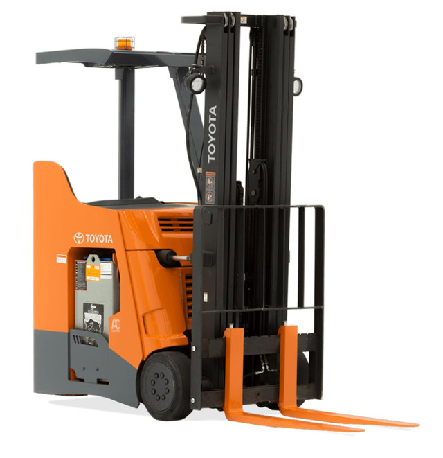 forklift reach truck in General Labour in City of Toronto