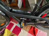 Electric pedal Assist bike evox like new