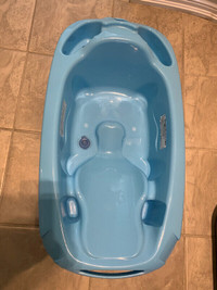 The First Years Newborn Toddler Tub baby shower tub bucket