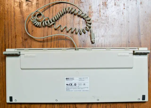 Vintage Classic Personal Computer Keyboards - Compaq and HP in Mice, Keyboards & Webcams in Cambridge - Image 6