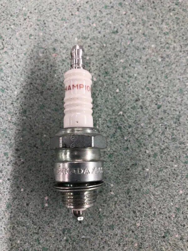 ESKA BOAT MOTOR SERVICE PARTS in Boat Parts, Trailers & Accessories in Medicine Hat - Image 3