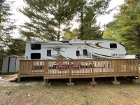Handy Man Special 37 foot 5th Wheel Toy Hauler. Price reduced.