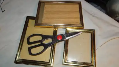 4 Cadres photos en Laiton (couleur Or)-A PARTIR DE 5$-2 Minimum, View more