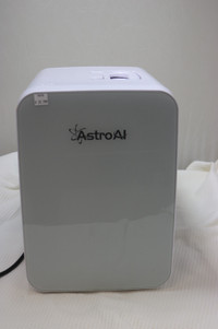 AstroAI Mini Fridge 2.0, 6 Liter/8 Cans (#5035)