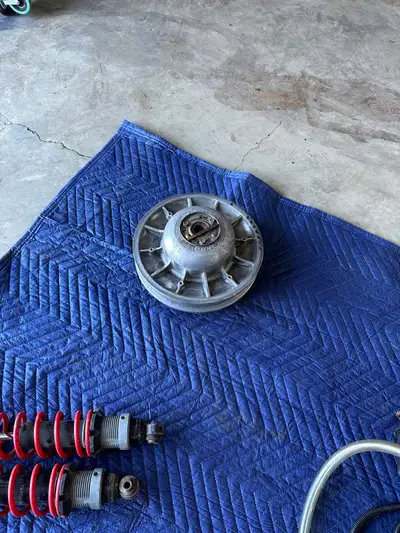 Came off a running riding machine works good came off at 2001 800 Rmk 151 track