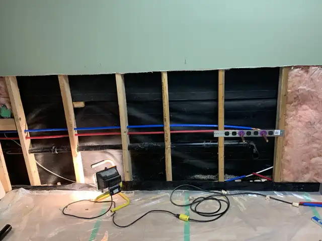 Plumbing Services 64374280070530124