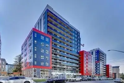 1 bedroom rental available May–August. Includes kitchen and in unit laundry. Wifi and hydro included...