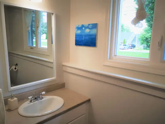 Newly Renovated One-Bedroom Apartment for Rent (Max 2 persons) in Long Term Rentals in Charlottetown - Image 8