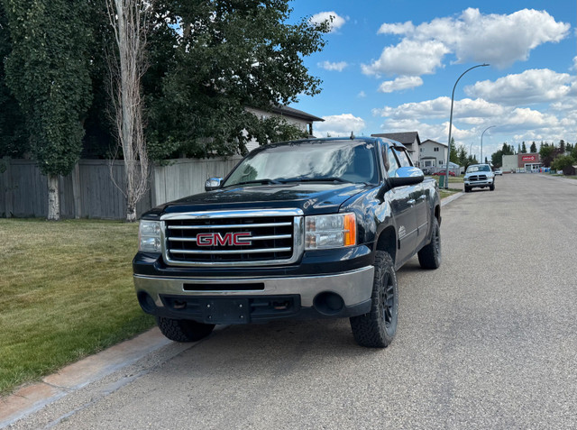 GMC SIERRA 1500 2012 in Cars & Trucks in Grande Prairie