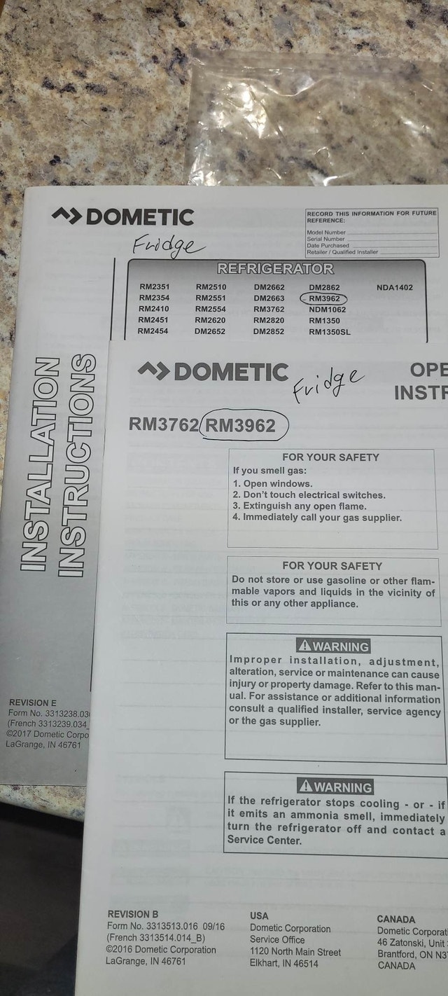 Modern propane fridge Refrigerators Thunder Bay Kijiji