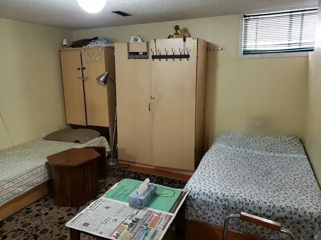 Shared room for rent near Humber North