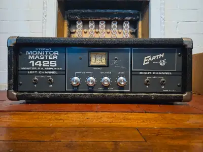 Restored as best I could. New control knobs (it came without the originals), replaced the seized scr...