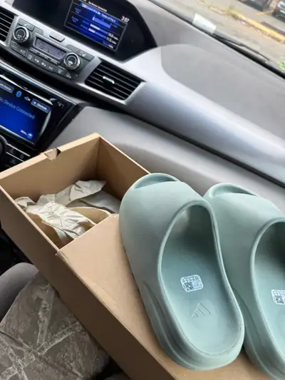 adidas yeezy slides , View more