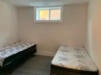 Room for rent for females at North York, Toronto!