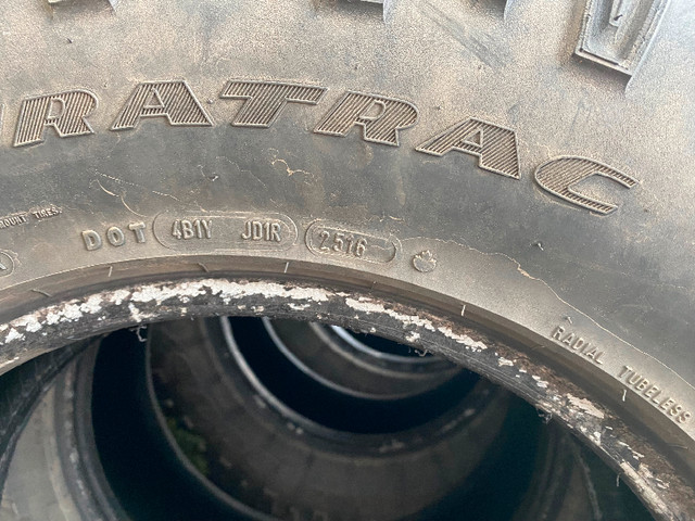 265/70r17 Goodyear duratracs.  Set of 4 in Tires & Rims in Thunder Bay - Image 3