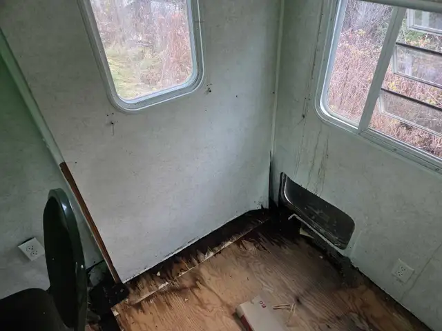 2002 conquest camper in Travel Trailers & Campers in Fredericton - Image 9