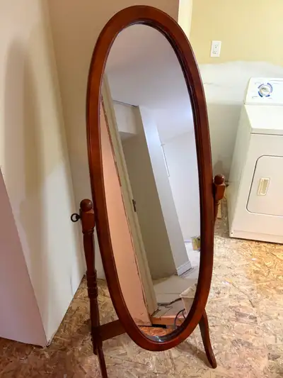 Full stand up mirror, View more