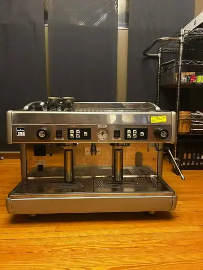 LAVAZZA BLUE LB4712 commercial espresso / coffee maker, View more