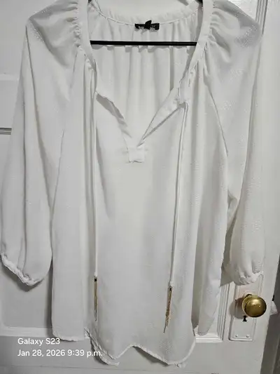 Women's shirts, View more