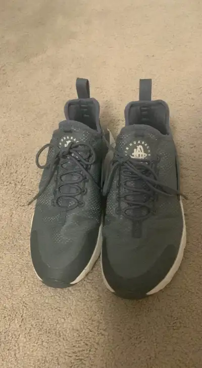 Nike Air Huarache Women’s Run - Size 8 US, View more