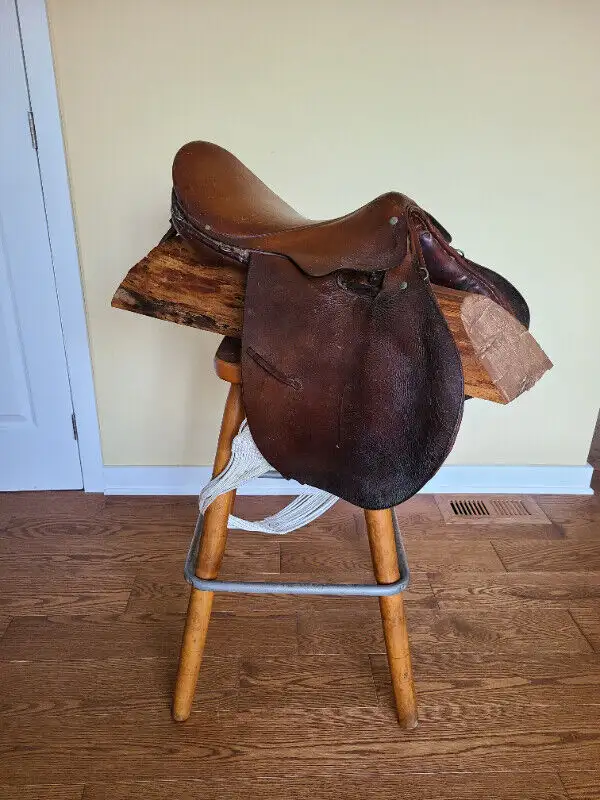 Swivel Saddle Bar Stool- Unique! in Chairs & Recliners in Oakville / Halton Region - Image 8