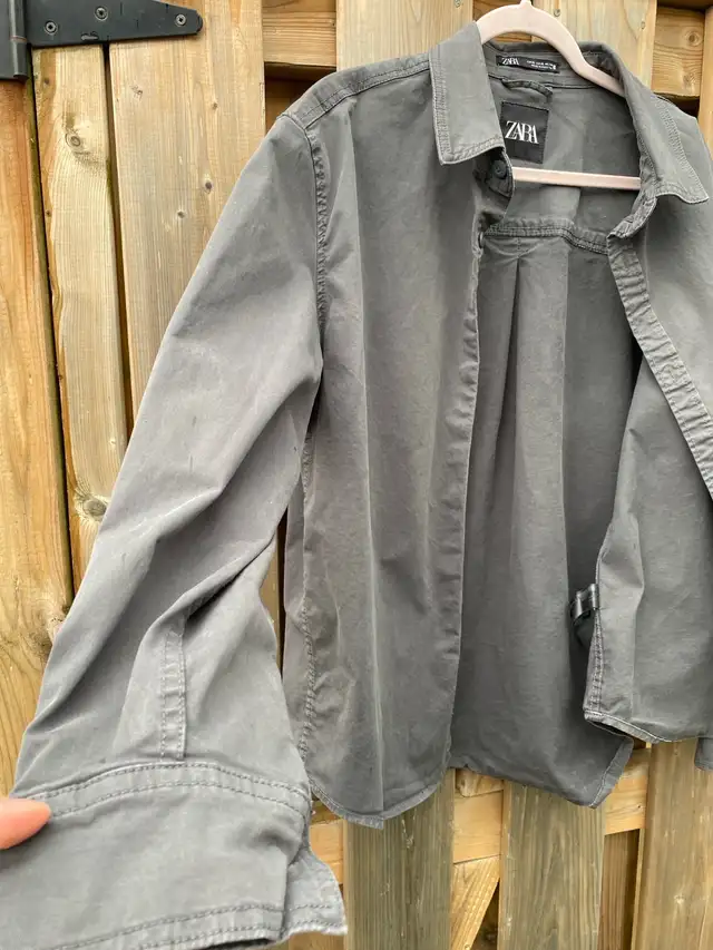 Men's ZARA Grey Long-Sleeve Button-Down in Men's in Ottawa - Image 5