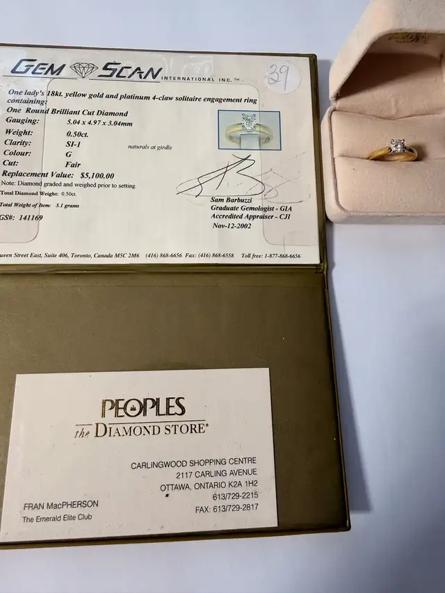 Peoples 18kt Gold 0.50ct Diamond Solitaire Ring in Jewellery & Watches in Ottawa - Image 4
