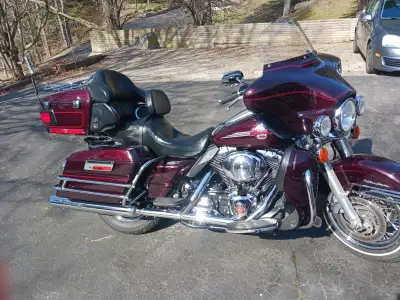 O6 ultra classic with DynoJet Power Commander lll module, Screaming Eagle Street cannon exhaust, new...