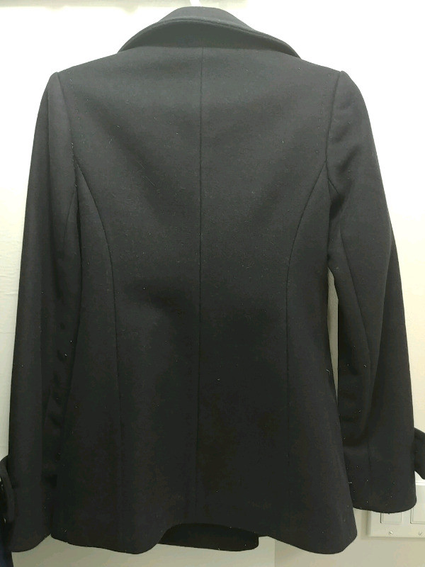 Aritzia t.babaton jacket (xxs) in Women's - Tops & Outerwear in Calgary - Image 3
