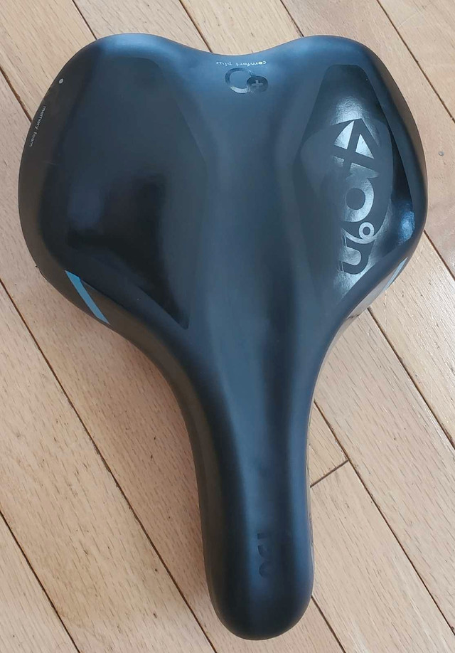49N bike seat memory foam extra wide in Frames & Parts in Edmonton - Image 2