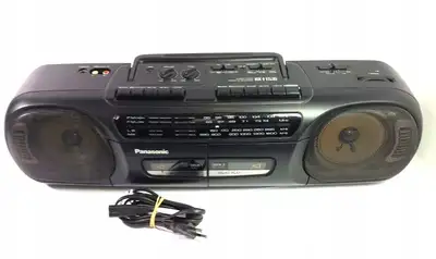 Vintage Panasonic RX-FT530 stereo radio and cassette recorder, View more