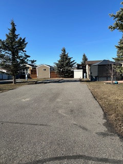 RV LOTS FOR RENT IN COUNTRY LANE ESTATES in Alberta - Image 3